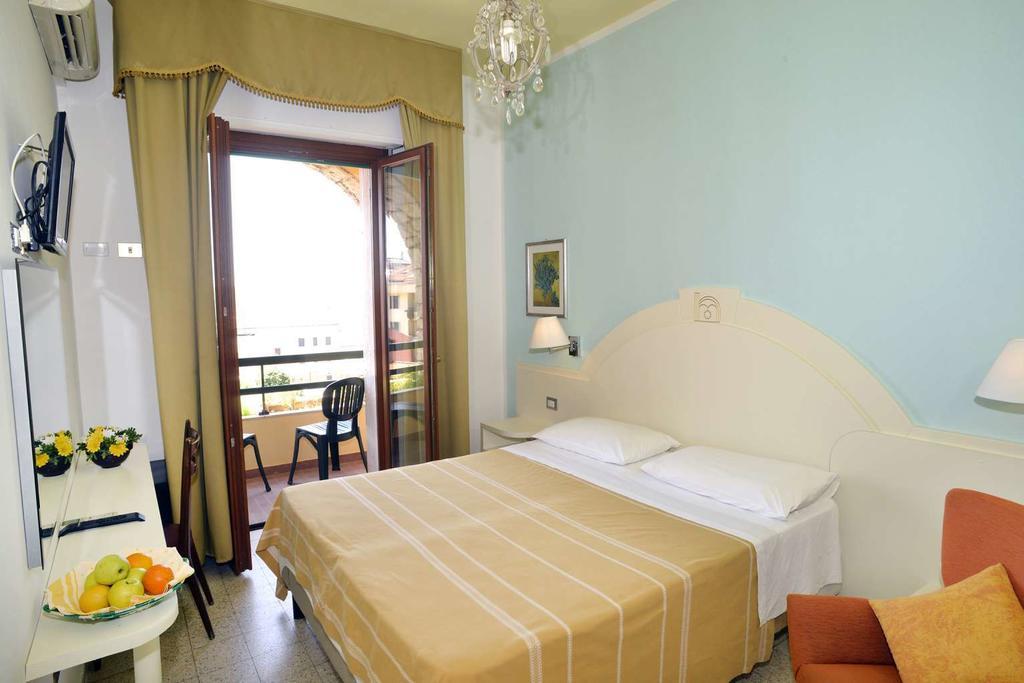Hotel La Margherita & Spa Alghero Quarto foto
